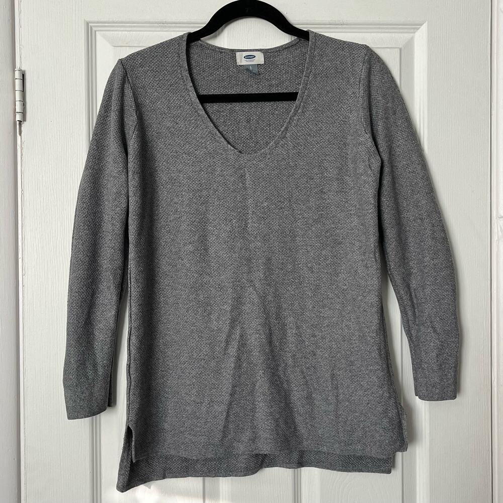 Old Navy V-Neck Sweater - Size L